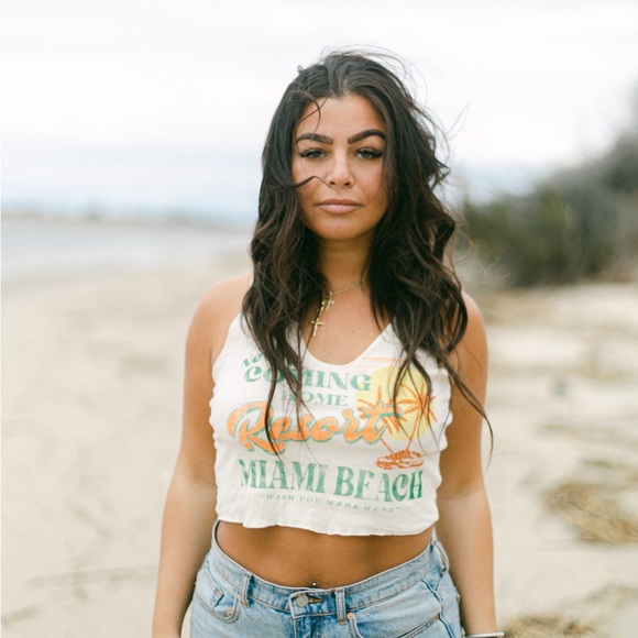 Urban Outfitters Crop Size M - Picture 3 of 3